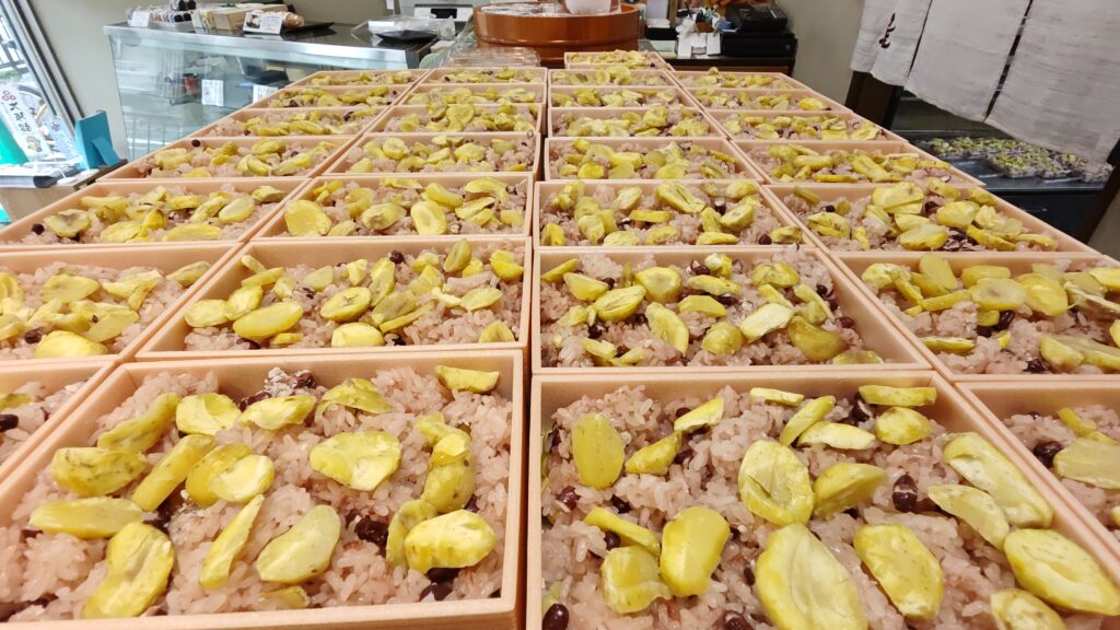 能勢の新栗入り赤飯2026-09-01